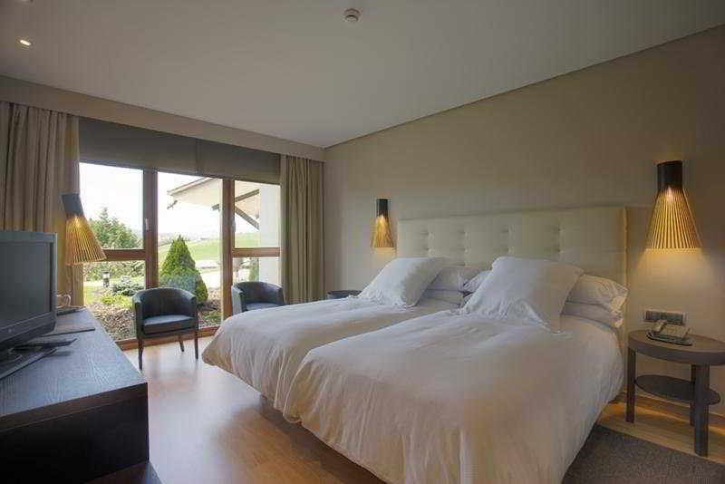 Hotel & Spa El Mirador De Ulzama Urritzola-Galain Zimmer foto